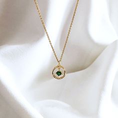 Baroque Emerald Necklace - Eva - Gold - Filled - Abbott Atelier Cz Stone Necklace, Chain Necklace Women, Wire Wrapped Gemstones Pendant, Emerald Crystal, Malachite Necklace, Stacked Necklaces, Circle Pendant Necklace, Man Made Diamonds, Gold Halo