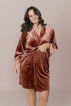 Our Getting Ready Velvet Robe is a must for your Fall and Winter weddings! Our made-to-order robes come in our best-selling velvet colors, with loose three-quarter bell sleeves and a velvet ribbon that self-ties at the center of your waist. This robe is a unique way to mix up your glam morning! Wedding Parties Colors, Bridesmaid Dress Colors, Winter Weddings, Velvet Color, Pink Summer, Boho Summer, Velvet Ribbon, Color Swatches, White Shop