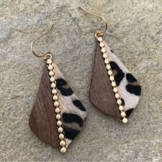 Leopard Print And Gold Tone Dangle Earrings Bohemian Western Style 2 1/8” Long New Earrings! Never Been Worn. Wear These Stylish Leopard Print And Brown Dangle Earrings With A T-Shirt Or A Cute Sweater For Instant Glam! Back Is Gold Tone. Leopard Print Varies On Each Earring As In Photos. Measures: 2 1/8” Long Fast Shipping! Earring Designs, New Earrings, Cute Sweater, Earrings Bohemian, Diy Prints, Dry Clay, Cute Sweaters, Western Style, Designer Earrings