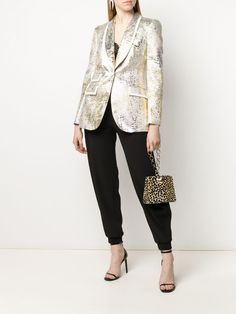 Shop gold & silver Dolce & Gabbana metallic textured blazer with Express Delivery - Farfetch Sleek Chic, Never Look Back, Silk Wool, Wool Blazer, Flap Pocket, World Of Fashion, Blazer Jacket, Shawl, Dolce And Gabbana