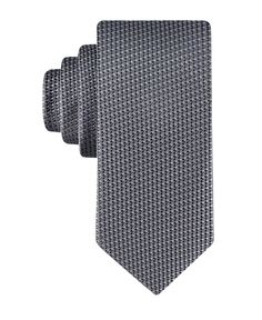 PRICES MAY VARY. CLASSIC STYLE: Elevate your wardrobe with the timeless appeal of the Haggar Men's Textured Tonal Necktie. Featuring a sleek silhouette and subtle patterned design, the classic tie offers long-lasting wear and impeccable style. VERSATILE DESIGN: Whether you're dressing up for a formal event or adding a polished touch to your business casual attire, this tie is the perfect accessory. Pair with a crisp dress shirt and tailored suit or wear with a blazer and trousers - the style opt Half Windsor, Windsor Knot, Tailored Suit, Craft Wedding, Timeless Accessories, Casual Attire, Pocket Square, Necktie, Formal Event