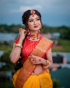 Haldi Poses, Galaxy Photos, Indian Bridal Photos, Couples Hugging, Indian Wedding Couple Photography, Cute Couple Dancing, Bride Photography Poses