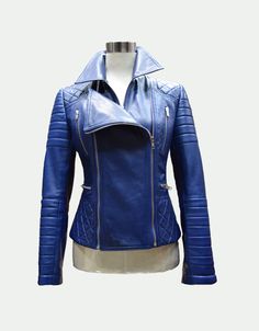 Stylish Leather Jacket, Custom Leather Jackets, Leather Jacket Women, Ladies Short Jackets, Womens Quilted Jacket, Women Jacket, Flight Jacket, Biker Style, Jacket Design