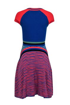 Bring some chic Italian style to your wardrobe with this M Missoni frock! The iconic fashion house takes this trendy midi dress and gives it their timeless touch with their classic knit design adorned with fun colored stripes. A fashion icon that's bound to wow at your next dinner party. Pair this with pumps and statement earrings and you'll be looking absolutely fab! Size 4 (IT 40) 100% Cotton Unlined Short sleeves Round neckline A-line silhouette Bust 30" Waist 24" Shoulder to hem 39" Multicolor Stretch Dresses For Winter, Multicolor Stretch Dress For Winter, Winter Multicolor Stretch Dress, Spring A-line Knit Dresses, Stretch Multicolor Winter Dress, Casual Multicolor Midi Dress For Winter, Multicolor Knee-length Winter Dress, Fitted Multicolor Winter Dress, Multicolor Knit Dresses For Winter