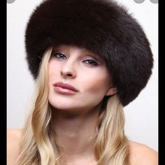 Fox Fur Headband-Headband- Fox Headband-Fur-Collar-Hat- Headwear-Earmuff-Neck Warmer Ny Yankees Hat, Fox Headband, Dior Bucket Hat, Brown Headband, Ladies Dress Hats, Yankees Hat, Packable Hat, Fur Headband, Straw Fedora Hat