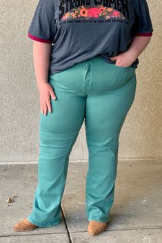 We are OBSESSED with our new colored denim from Judy Blue! The Sienna is a high waist, garment dyed, 90s straight leg jean. Sienna is non-distressed so they are great to dress up for work. Or throw on a graphic tee and you'll get a different look with the same pair of pants. Gorgeous sea green color! If you are scared to try a colored denim, we gave you some style inspiration in the photos to give you ideas of what you could pair with it. Black and white are easy coordinating choices for any col Green Straight Leg Jeans For Summer, Green Cotton Flare Jeans For Fall, Straight Washed Bottoms For Fall, Solid Straight Leg Jeans For Fall, Blue Straight Bottoms For Spring, Straight Leg Jeans For Fall, Green Straight Leg Jeans For Spring, High Rise Green Flare Jeans For Fall, Green Denim Flare Jeans For Spring