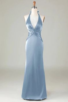 Light Blue Dresses Hoco, Ball Dress Inspiration, Pale Blue Quinceanera Dress, Secret Garden Theme Prom Dress, Revealing Long Dress, Cute Evening Dress, Winter Dresses Blue, J Prom Dresses, Navy Blue Homecoming Dress Long