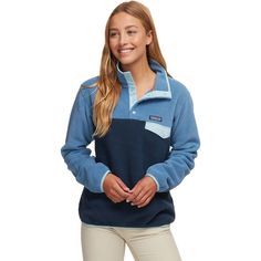 Patagonia Synchilla Lightweight Snap-T Fleece Pullover - Women's | Backcountry.com Patagonia Snap T Pullover Outfit, Going Out Outfits Dresses, Synchilla Patagonia, Going Out Outfits Jeans, Classy Going Out Outfits, Patagonia Brand, Cocktail Attire For Women, Patagonia Snap T, Fall Outfits 2018