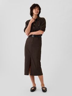 Nyc Fashion Fall, Hot Weather Outfits, Midi Denim Skirt, Brown Denim, Corporate Fashion, Pencil Silhouette, Matching Sets Outfit, Chic Summer Outfits, Outfit Inspo Summer