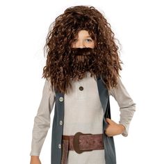 a man with long curly hair and beard wearing a costume for the hobbot