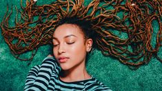 What It's Like to Feel High — Plus How Smoking & Edibles Differ Skin Salon, Wild Growth Hair Oil, Hair Serums, Beauty Tips Hair, Chestnut Hair, Coconut Hair, Firming Serum, New Hair Growth, Honey Blonde Hair