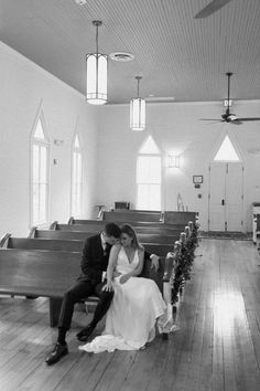 Bride and groom sit cuddled in the church pews Post Ceremony Wedding Photos, Inside Wedding Pictures, Intimate Wedding Pictures, Chapel Wedding Pictures, Wedding Photo Ideas Inside, Church Ceremony Photography, Small Wedding Elopement Ideas, Wedding Photo Inspo Ceremony