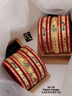 Description :- Indian Bangles Set Traditional Chooda Newly Married Chuda Bridal Chura Maroon Choora Dailywear Chooda Bangles, Punjabi Choora Bridal Chura Gift yourself a royal look with this perfectly crafted necklace set from Manalisstudio. Crafted with high quality AD stones, it is impressive in design. The green enamel artwork adds perfect texture to the design. Perfect for weddings and festivities, this antique necklace set should be put on with your favorite sari or lehenga. 100% Satisfacti Luxury Red Wedding Bangle, Luxury Traditional Bangle For Festive Occasions, Traditional Heavy Red Dupatta, Heavy Red Dupatta With Traditional Drape, Festive Gold Silk Thread Bangle, Multicolor Semi-stitched Traditional Wear With Tilla, Transitional Gold Sets With Meenakari Detail, Transitional Gold Sets With Meenakari, Traditional Silk Thread Bangle For Festive Season