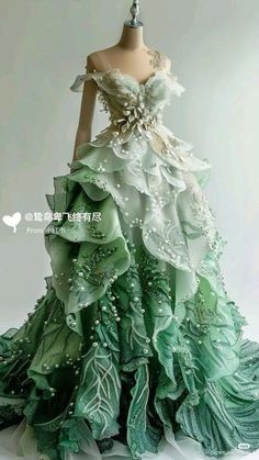 Forest Gown Fairytale, Enchanted Forest Dress Ideas, Enchanted Forest Gown Prom, Enchanted Forest Dresses, Enchanted Forest Prom Dress, Enchanted Forest Prom Dresses, Enchanted Forest Outfit, Enchanted Prom Dress, Cordelia Outfits