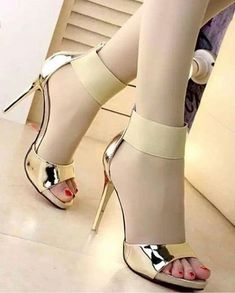 High Heels For Girls, Fairy Shoes, Wedding Shoes Low Heel, Fancy Heels, Girls High Heels, Winter Heels, Sandals Collection