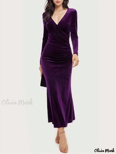 Olivia Mark - Elegant Velvet Cocktail Evening Gown with Flattering Slim-fit, Mermaid Silhouette Velvet Evening Gown, Color Block Bodycon Dress, Midi Dress Elegant, Velvet Cocktail Dress, Mermaid Evening Gown, Fitted Maxi Dress, Basic Skirt, Velvet Midi Dress, Fish Tail