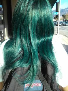 Teal hair Smoky Teal Hair, Teal Green Hair, Dark Teal Hair, Dark Green Hair, Teal Hair, Luscious Hair, Peinados Fáciles Para Cabello Corto