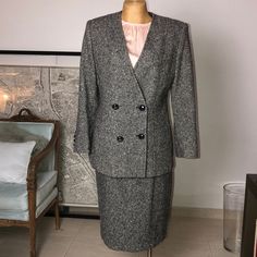 Excellent Condition Like New Size 10 Blazer Armpit To Armpit 20” Length 30” Length Sleeves 23”1/2 Skirt Waist 29” Hip 42” Length 26” Classic Wool Skirt Suit, Classic Winter Semi-formal Skirt Suit, Classic Winter Skirt Suit For Semi-formal Occasions, Dior Suit, Dior Jacket, Suit Vintage, Blazer And Skirt, Blazer Suit, Christian Dior