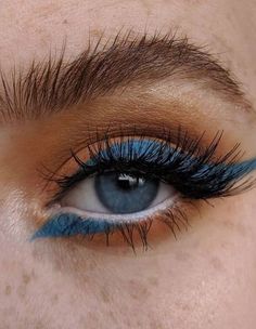 Bout Makeup, Eyeliner Style, Makeup Tip, 2023 Hair, Eye Eye, Hooded Eye Makeup, Game Face