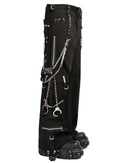 TOO MUCH HARDWARE? NOT EVEN A THING!🖤 ⛓️(ง •̀_•́)ง These black pants feature removable chains and handcuffs, a TRIPP NYC logo chain, adjustable ankles, studs, and deep pockets. – Drawstring and adjustable waist buckles allow for a tighter fit on the waist. 100% Cotton. Waist measurements are based on the waistband's full extension - that is the maximum inches that the waist will extend to. MODEL IS WEARING X-SMALL SIZE WAIST (Fully Extended) INSEAM XS 31 32 S 33 32 M 35 32 L 38 32 XL 41 32 XXL Outfits With Chains, Pants With Chains, Trip Pants, Pants Reference, Alternative Pants, Nyc Logo, Chain Outfit, Tripp Nyc Pants, Goth Pants