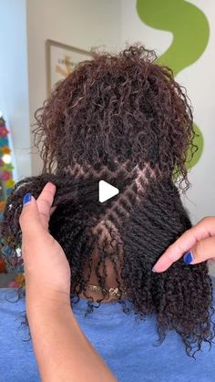 Diamond Part Micro Locs, Microloc Extensions Install, Short Micro Loc Styles For Women, Micro Locs Grid Pattern, Sister Loc Styles, Microlocks Hairstyles, Microloc Grid, Large Microlocs, Medium Microlocs