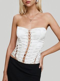 Corset top Sweetheart neckline, split hem with cross fastening, zip fastening at back, crop fitting Non-stretch material, partially lined Main: 100% polyester, Lining: 95% polyester 5% elastane Cold hand wash Fitted Crop Top With Boned Bodice, Fitted Cropped Crop Top With Boned Bodice, White Cropped Crop Top With Boned Bodice, Fitted Bandeau Elastane Crop Top, Cropped Stretch Summer Corset, Stretch Cropped Summer Corset, Summer Cropped Stretch Corset, Stretch Bandage Bandeau Corset, Bandeau Crop Top With Boned Bodice