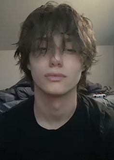 Hairstyle For Boys With Long Hair, Men Haircuts Long Hair, Masculine Hair Styles, Guy Hairstyles Long, Emo Hair Men, Long Hair Boy Hairstyles, Long Masc Hair, Skater Boy Haircut, Long Hair Men Aesthetic