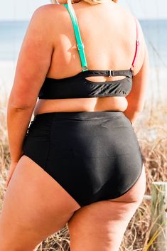 We want to see you out at sea in these cute swim bottoms! These high-waisted bottoms have a figure-flattering fit that's perfect for Summer! The black color is so chic, and we absolutely adore the matching top! Feel good and look good this summer whether by the pool, on the beach, or soaking up the sun in your backyard! 82% Polyamid, 18% Elasthan Black Swim Skirt For Beach Season, Black High Waist Swimwear For Poolside, High Waist Black Swim Skirt For The Beach, Black High Waist Tankini For Pool, Black Swim Skirt For Pool And Beach Season, Black Tankini With Tie-side Bottom, Black Tie-side Tankini For Swimming, Black Swim Skirt For Pool, Black Bottoms For Poolside And Beach Season