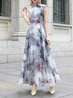 Are there your FAVE Maxi Dresses? Check it out! Áo Blu, Salwar Kamiz, Long Frocks, فستان سهرة, Sling Dress, Frock Design, Designer Dresses Indian, Indian Designer Wear