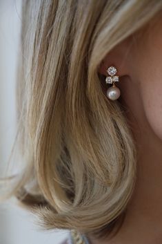 DAHLIA STUD EARRINGS Jewelry For The Bride, Dainty Gold Pearl Earrings, Hair Down Wedding Earrings, Maid Of Honor Earrings, Bridal Earings Idea, Wedding Stud Earrings, Simple Bridesmaid Earrings, Exquisite Pearl Earrings With Cubic Zirconia For Evening, Exquisite Cubic Zirconia Pearl Earrings For Evening