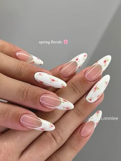 Elegant Almond Nails, Trendy Almond Nails, Almond Gel Nails, Teen Nails, Beach Nail, Boho Nails, Colourful Nails, Aesthetic Nail, Girly Acrylic