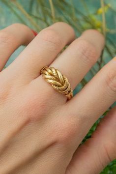 Latest Gold Ring Designs, Beautiful Gold Rings, Couple Ring Design, Gold Finger Rings, Ring Jewellery Design, New Gold Jewellery Designs, Modern Gold Jewelry