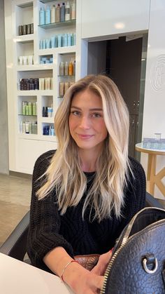 Summer Blonde Hair, Balayage Blonde, Dirty Blonde Hair, Honey Blonde Hair, Blonde Hair Shades, Blonde Hair Inspiration, Blonde Hair Looks, Hair Shades, Hair Inspo Color