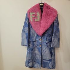 Absolutely Stunning Rare Runway Fendace Medusa Head Fendi Zucca Monogram Denim Jacket With Faux Fur Attachment This Jacket Is Absolutely Gorgeous And Will He Sure To Turn Heads Anywhere You Go! These Fendace Items Are New With Tags And Very Sought After So Get Them While You Can!! I Hate This Jacket In Size 40 Us Small Size 6 And A 38 Or Us Xs Size 4 I Also Have The Matching Boots And Shorts Available! Get This Historic Fendace Runway Piece While You Can Will Be Close To Impossible To Find Anoth Designer Blue Denim Outerwear, Luxury Pink Outerwear For Spring, Designer Fitted Pink Outerwear, Pink Fitted Denim Outerwear, Fitted Pink Denim Outerwear, Designer Pink Spring Outerwear, Boots And Shorts, Denim Jacket And Jeans, Versace Jacket