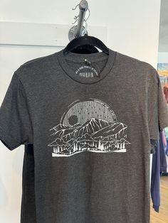 This is a super soft t-shirt of the mountains Mountain Tshirt, Festival Season, Favorite Outfit, Gender Neutral, Bathing Beauties, Adult Outfits, United States, T-shirt, Tops & Tees