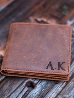 SLIM LEATHER WALLET WITH WOODEN GIFT CASE PERSONALIZED FOR MEN, FATHERS, GROOMSMEN, HUSBANDS AND BOYFRIENDS.BEST MAN GIFT, Men's gift ideas, BEST MEN'S WALLET, BEST WALLETS, BEST WALLETS FOR MEN,LEATHER WALLET, LEATHER WALLETS, MEN'S COIN PURSE, MEN'S DESIGNER WALLETS, MEN'S GIFT, MEN'S LEATHER WALLET, BIFOLD WALLET, COWHIDE PURSE, CUSTOM COIN PURSE, CUSTOM LADIES WALLET, CUSTOM WALLET, CUSTOM WALLETS, DESIGNER WALLETS, FRONT POCKET WALLET, GENUINE LEATHER, GIFT FOR MEN,  , Men's Wallets, Wallets For Men, Wallet For Men, Wallet Gifts