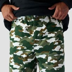 The rugged Carpenter Pant is easy-going, but its stretchy waist, tough twill fabric, and utility features keep us ready for the next task. Utility Work Pants With Patch Pockets For Outdoor, Urban Style Cotton Work Pants For Outdoor, Green Casual Cargo Pants For Outdoor Work, Casual Green Cargo Pants For Outdoor Work, Utility Cargo Pants With Tapered Leg For Outdoor Work, Utility Bottoms With Patch Pockets For Outdoor Work, Casual Cargo Work Pants For Outdoor, Casual Cargo Style Work Pants For Outdoor, Casual Cargo Bottoms For Outdoor Work