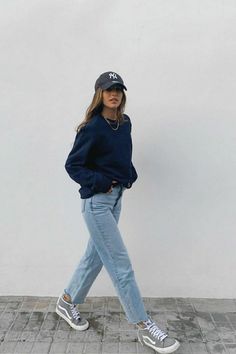 Vans Sk8 Hi Outfit, Sk8 Hi Outfit, Sk8 Hi Vans, Look Legging, Jeans Outfit Winter, Vans Outfit, Looks Street Style, Winter Fits