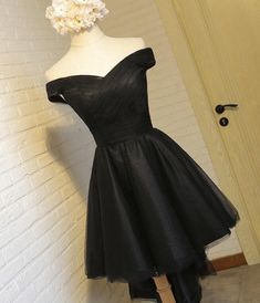 Simple Black Short High Low Off Shoulder Party Dress, Tulle Homecoming Dress, Lovely Formal Dress Homecoming Dresses Black, Dress Display, Tulle Homecoming Dress, Black Tulle, Dress Picture, Tulle Dress, Knee Length Dress, Special Occasion Dresses, Homecoming