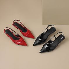 Heels Slingback, Slingback Shoes, Fabulous Shoes, Leather Items, Pump Shoes, Kitten Heels, Clothing And Shoes, Rubber Sole, Heel Height