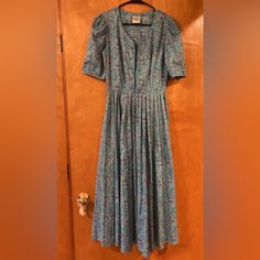 Vintage Laura Ashley Dress, Made In Great Brittain. Us 8, But Runs Small And Fits Closer To A Us 4. Nwot. Laura Ashley Dresses, Vintage Laura Ashley, Laura Ashley Dress, Dresses Vintage, Laura Ashley, Vintage Dresses, Color Blue, Womens Dresses, Women Shopping