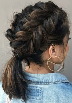 Hair In A Ponytail, Elegant Ponytail, Braids For Medium Length Hair, Bubble Ponytail, Long Box Braids, A Ponytail, Updos For Medium Length Hair, Christmas Hairstyles, Penteado Cabelo Curto