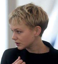 Carey Mulligan Viral Haircut, Boy Haircuts Short, Boy Cut, Cut Hairstyles, Short Blonde, Boys Haircuts