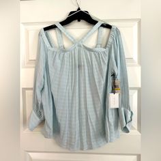 Nwt - 1. State Cold Shoulder Blouse In Harbor Tide Blue. Great Date Night Top. Chic Blue Tops For Daytime, Blue Tops For Daytime In Spring, Blue Tops For Daytime Spring, Chic Blue Blouse For Daytime, Spring Blue Blouse For Daytime, Spring Daytime Blue Blouse, Sheer Chiffon Blouse, Night Tops, High Low Blouse