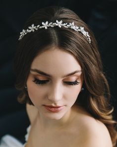 Add a touch of sparkle to your special day with the Millie Headband. Featuring delicate crystal flowers in a charming floral design, this headband is a must-have for any wedding ensemble. Notes Simple, Floral Headband Wedding, Headband Wedding Hair, Vine Headband, Crystal Bridal Headband, Wedding Hairstyles And Makeup, Floral Hair Vine, Headband Crystal, Bridesmaid Headband