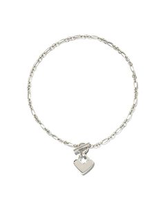 Add this flirty, fun bracelet to your everyday essentials. The Heart Padlock Chain Bracelet in Sterling Silver is the perfect statement piece to layer or wear alone. Pair with just about any outfit to complete the look. Silver Kendra Scott, Preppy Bracelets, Dazzling Earrings, Heart Padlocks, Fun Bracelet, Chic Bracelet, Silver Collection, Jewelry Accessories Ideas, Greek Jewelry