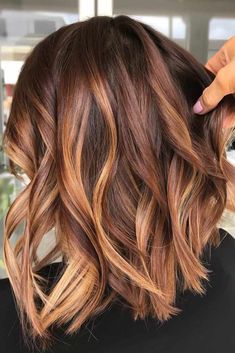 Auburn Hair Color Ideas, Auburn Hair Color, Dark Auburn Hair, Auburn Balayage, Brown Ombre Hair, Caramel Hair, Hair Color Auburn