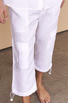 Fácil Blanco | Baky Pants – Facil Blanco White Capris For Summer, Casual White Capris With Pockets, White Relaxed Fit Linen Bottoms, White Linen Bottoms For Vacation, Casual White Capris For The Beach, White Casual Capris For Beach, Casual White Capris For Beach, White Casual Beach Capris, Casual Summer Linen Capris