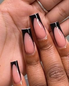 Medium Long Square Acrylic Nails Designs, Black French Tip Medium Nails, Medium Length Black French Tip Nails, Black Acrylic Nails Medium Length, Black French Tip Nails Medium Length, Medium Long French Tip Nails, Medium Black French Tip Nails, Back To School Nails Black, Black Nails Medium Length