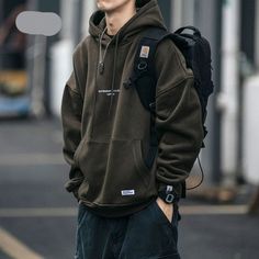 Clothing Korean, Hip Hop Sweatshirts, Streetwear Hip Hop, Korean Couple, Hip Hop Outfits, Mens Fashion Fall, Japanese Streetwear, Hooded Sweatshirt Men, Streetwear Men Outfits